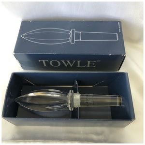 Towle Crystal ♥️ Bottle-stopper NIB 🦩
